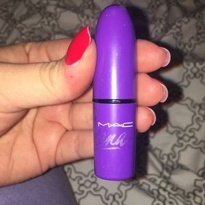 Mac Selena lipstick